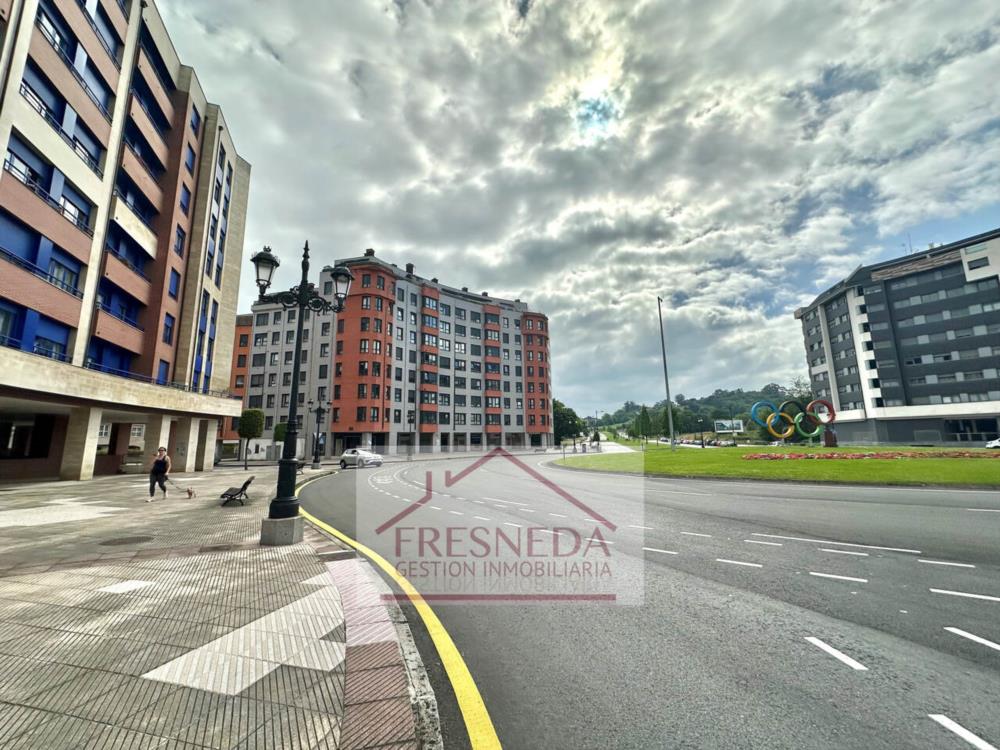 locales disponibles la florida oviedo 