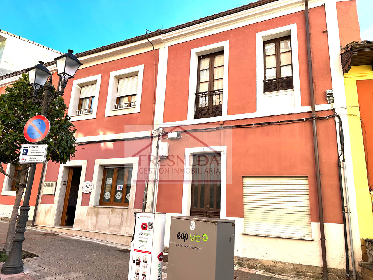 casas en venta noreña centro 